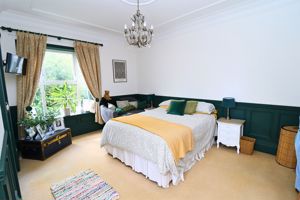 Photo 31- click for photo gallery